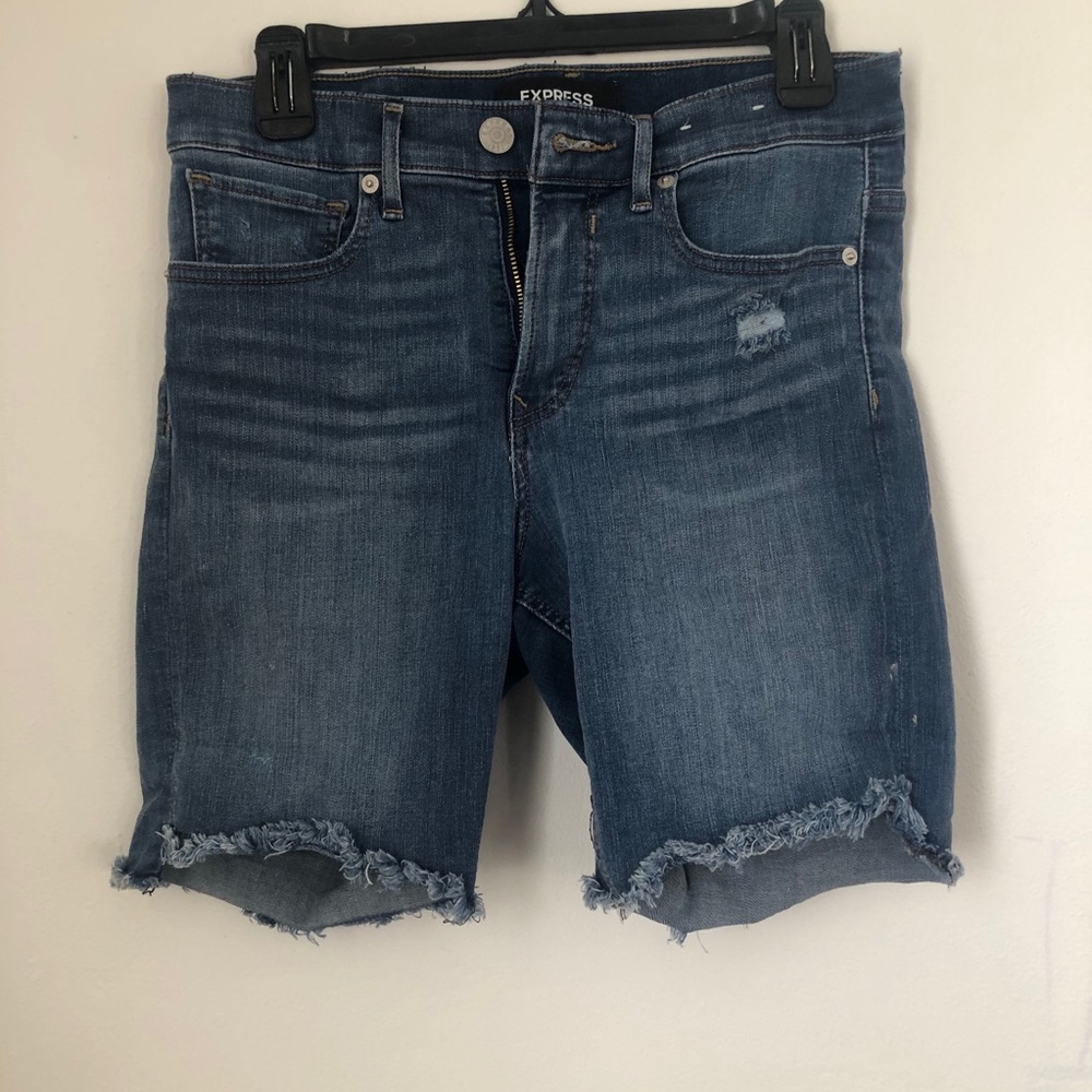 Express shorts